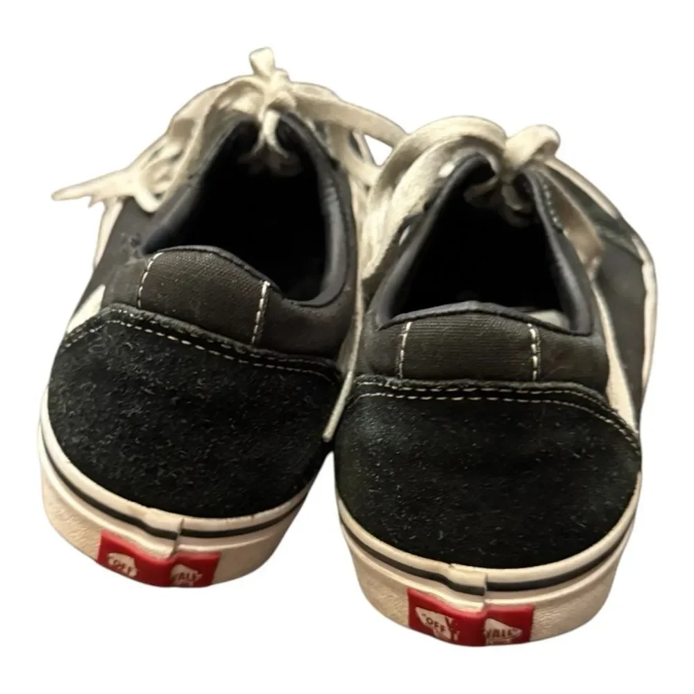 Vans Old Skool Black and White Low top sneakers size 8.5 womens